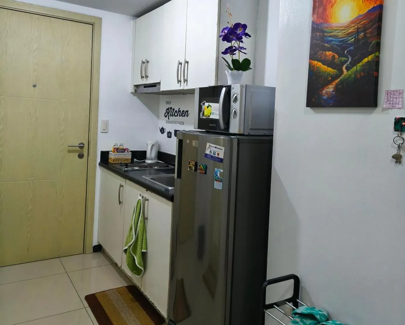 Apartment Condo Unit-Sm Jazz Residences Manila Philippines